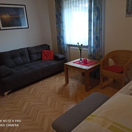 Ferienhaus Wellisch โลห์แบร์ก ภายนอก รูปภาพ