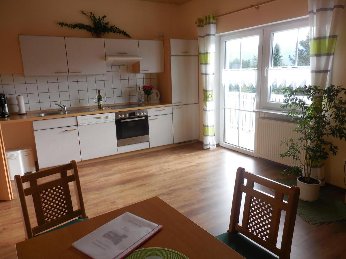 Ferienhaus Wellisch โลห์แบร์ก ภายนอก รูปภาพ
