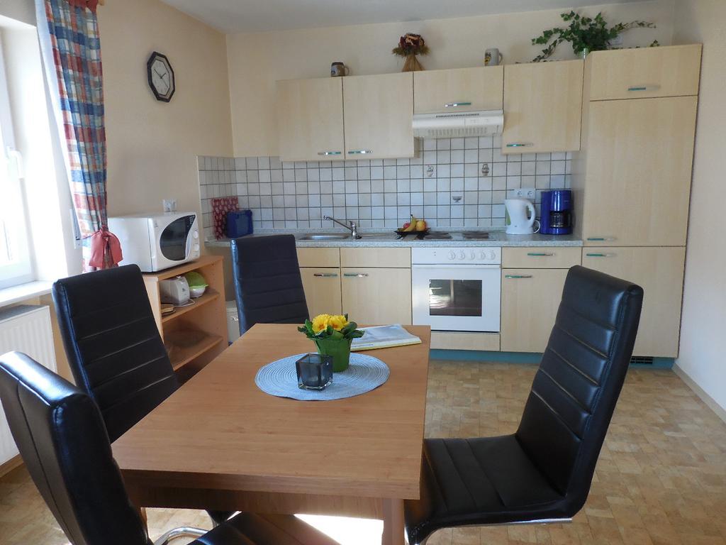 Ferienhaus Wellisch โลห์แบร์ก ภายนอก รูปภาพ